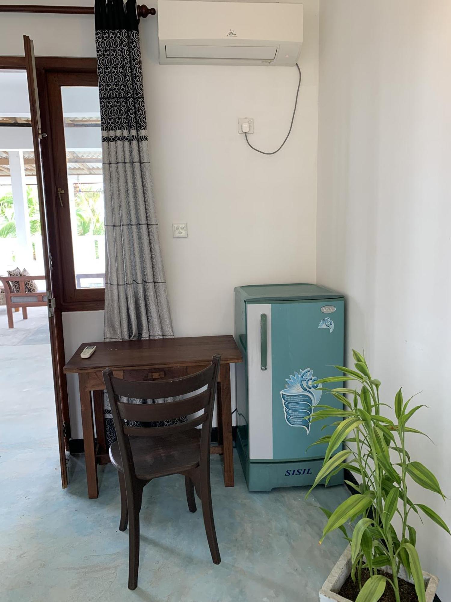 Arcadia Ocean View Lägenhet Unawatuna Exteriör bild